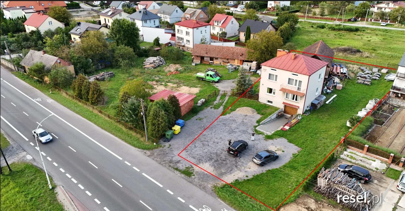 Dom z działką 16 arów Nisko – zdjęcie 1