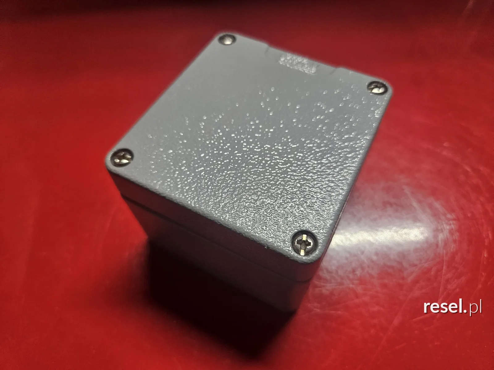 Rittal GA 9104.210 – obudowa aluminiowa IP66, 75×80×58 mm – zdjęcie 3