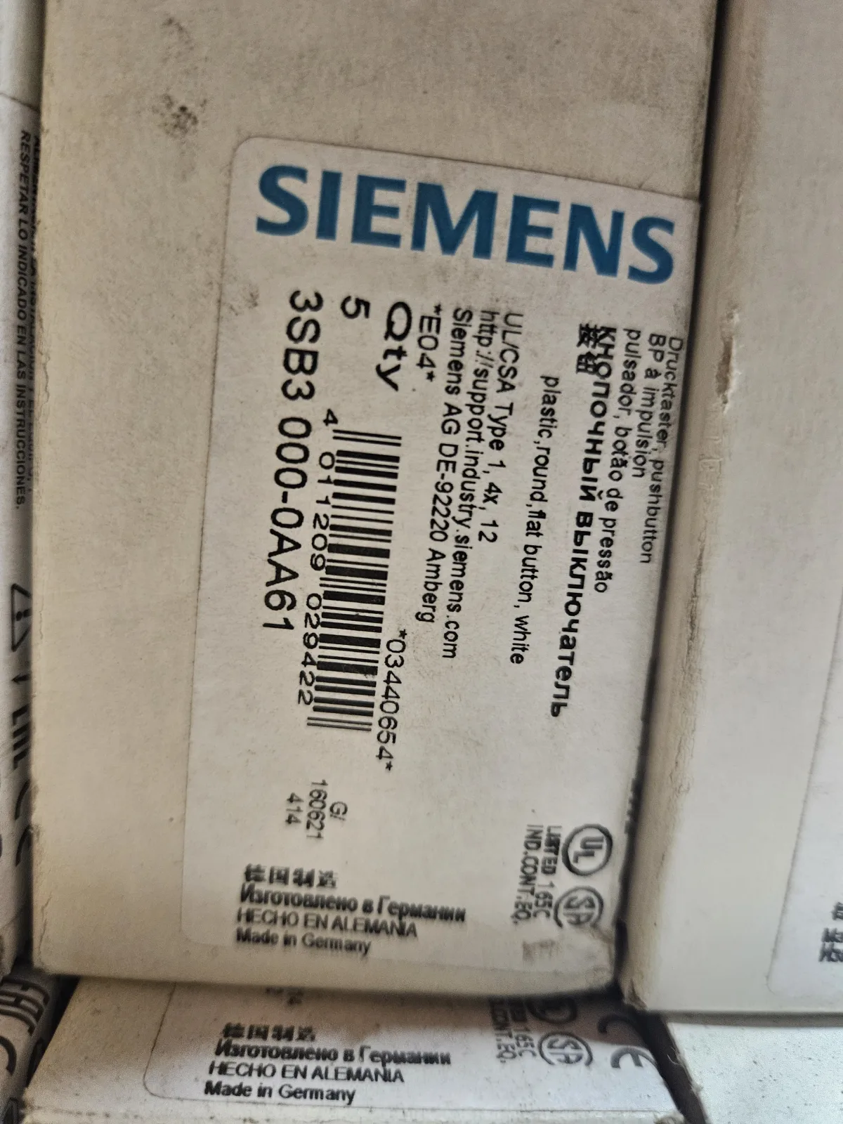 Siemens 3SB3000-0AA61 – przycisk biały 22 mm – zdjęcie 2